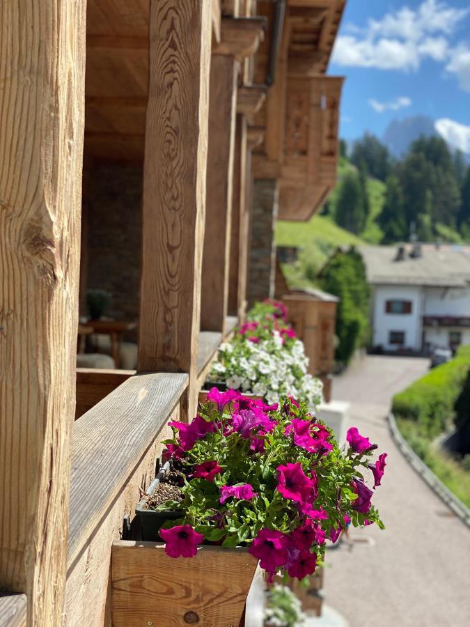 Dorfhotel Beludei Santa Cristina Val Gardena Exteriér fotografie