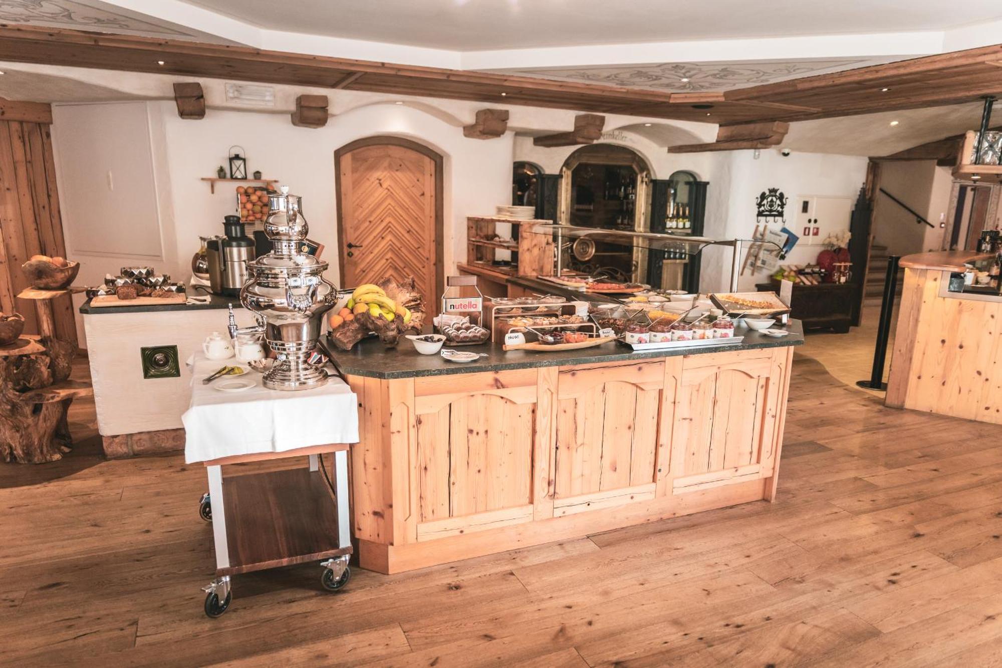 Dorfhotel Beludei Santa Cristina Val Gardena Exteriér fotografie