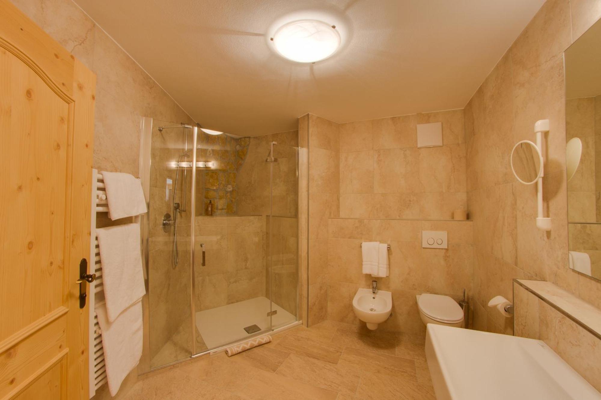 Dorfhotel Beludei Santa Cristina Val Gardena Pokoj fotografie