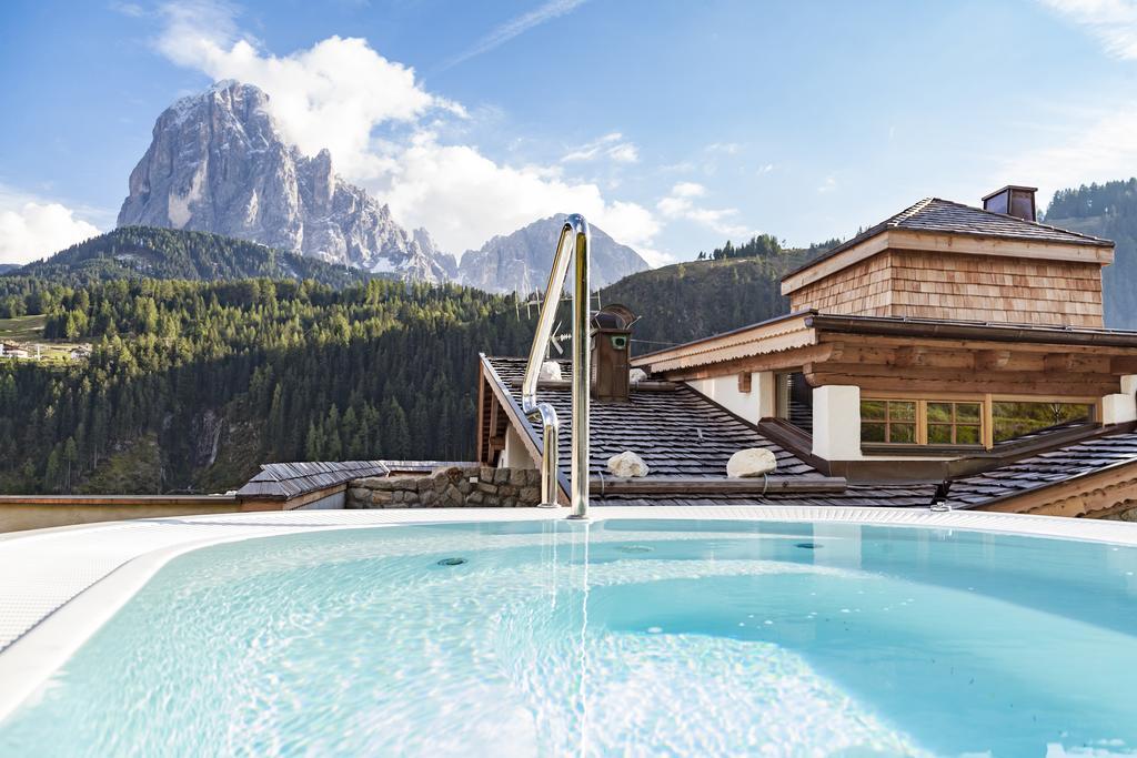 Dorfhotel Beludei Santa Cristina Val Gardena Exteriér fotografie